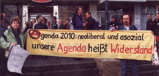 Abfahrt zur Demo nach KÃ¶ln am 3. April 2004